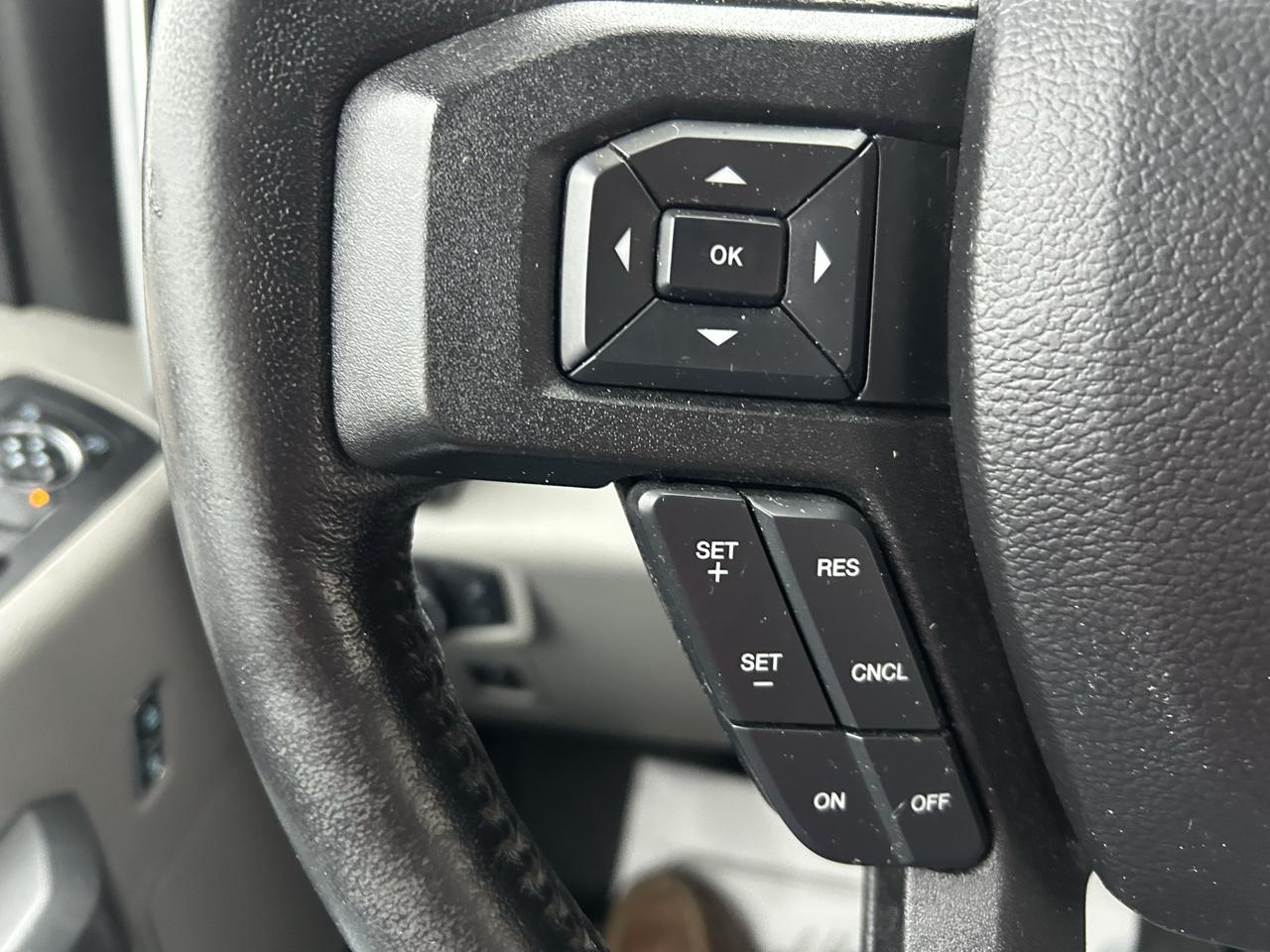 Ford F-150 XL 4WD SuperCrew 5.5' Box 2018