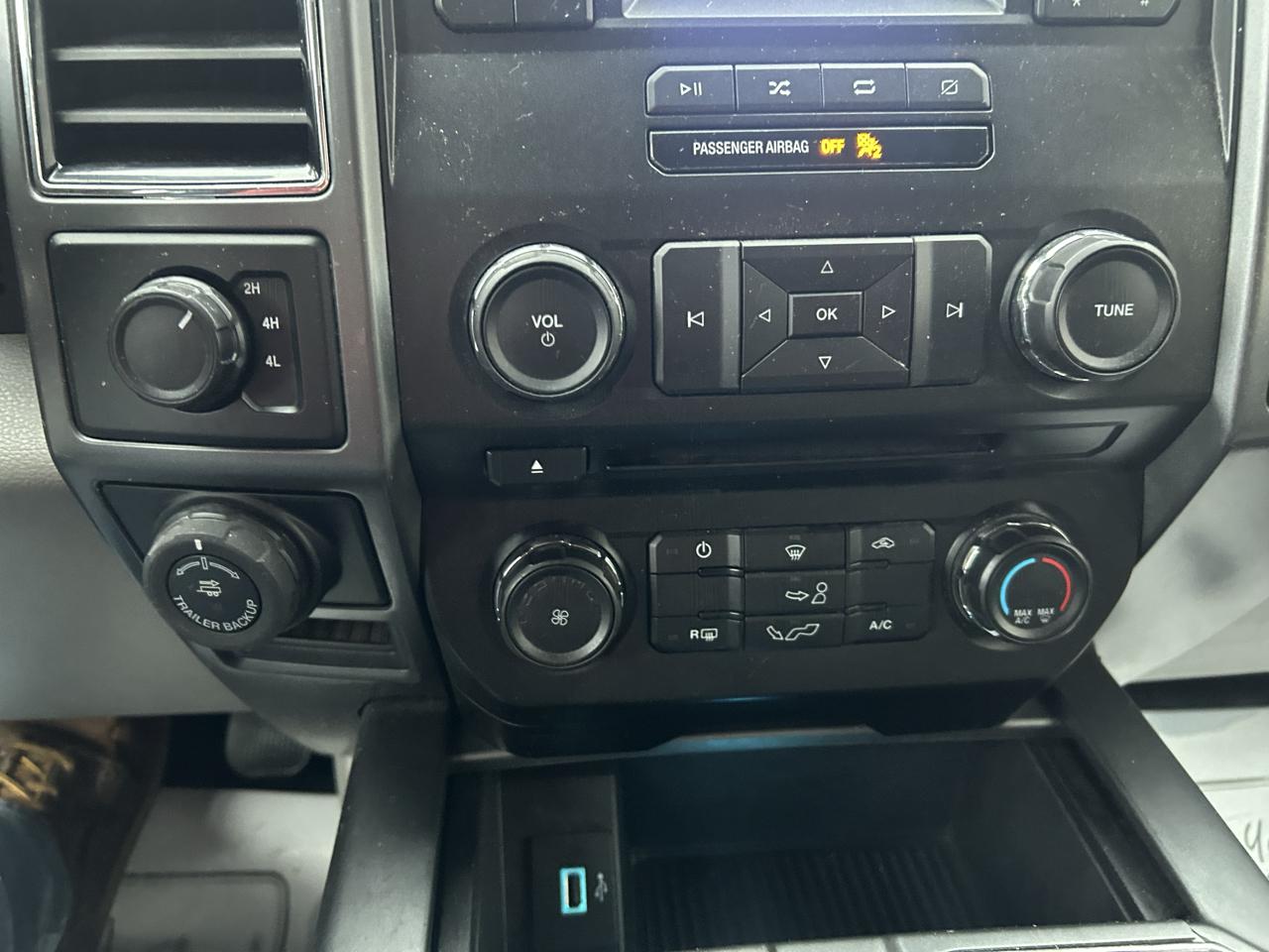 Ford F-150 XL 4WD SuperCrew 5.5' Box 2018