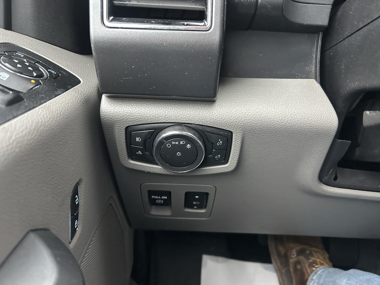 Ford F-150 XL 4WD SuperCrew 5.5' Box 2018