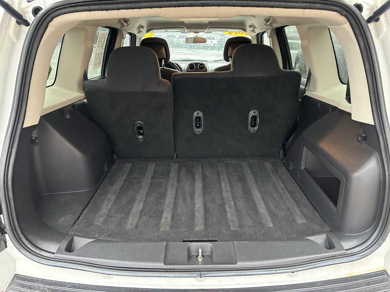 Jeep Patriot 4WD 4dr Latitude 2014