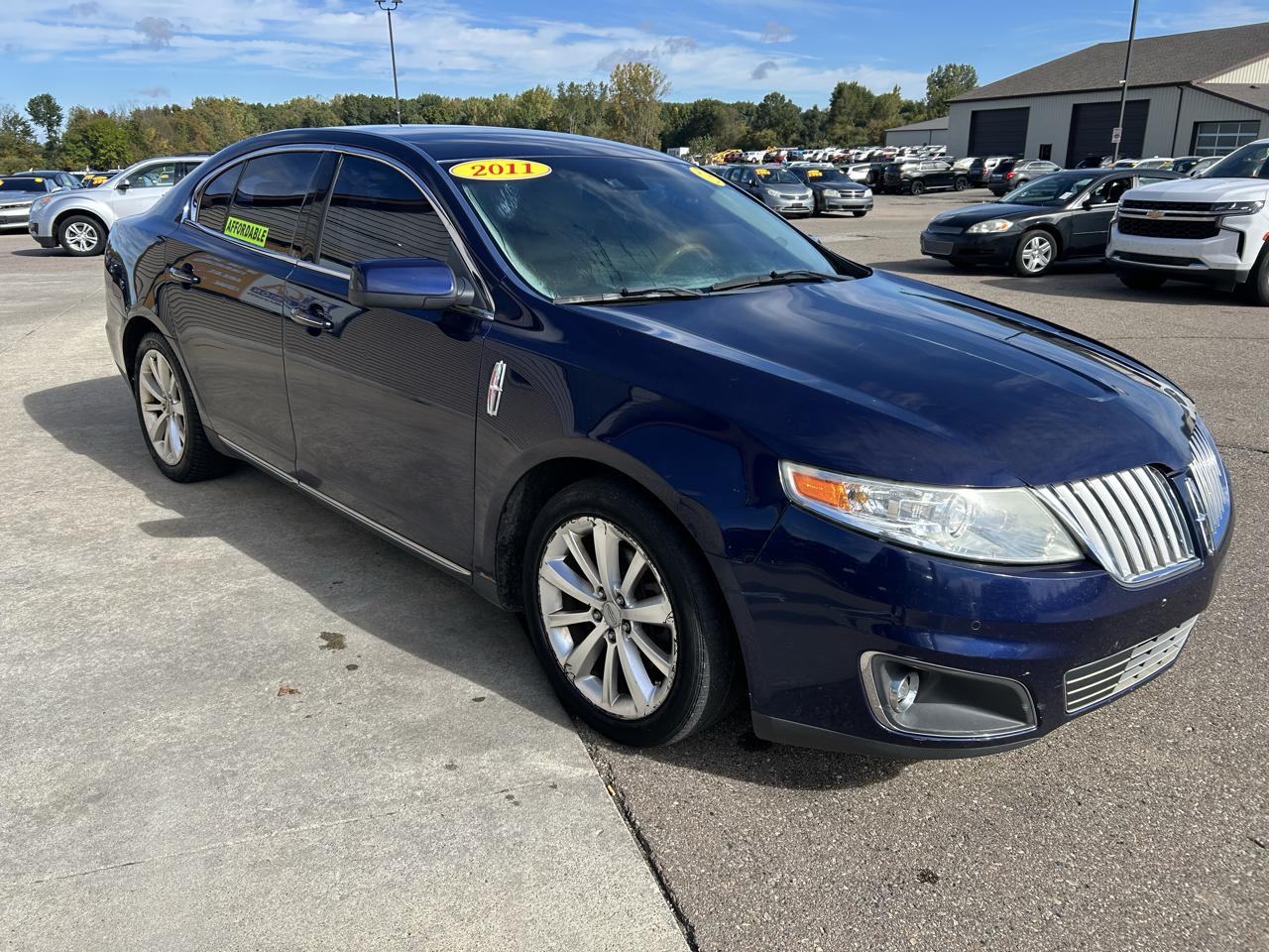 Lincoln MKS 4dr Sdn 3.5L AWD w/EcoBoost 2011
