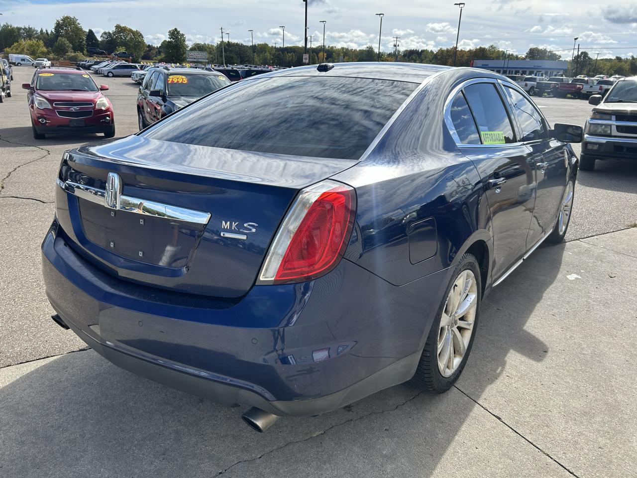Lincoln MKS 4dr Sdn 3.5L AWD w/EcoBoost 2011