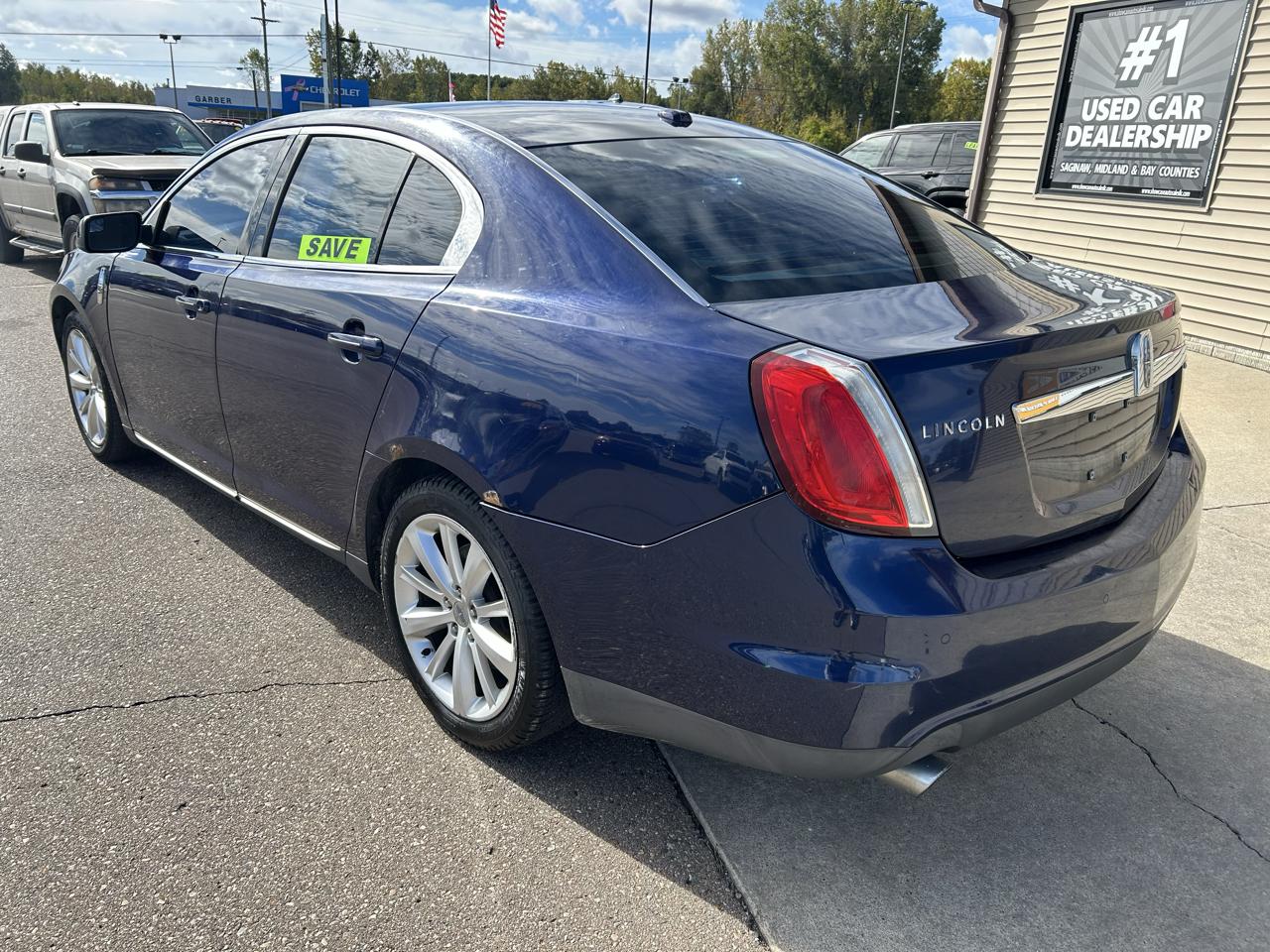 Lincoln MKS 4dr Sdn 3.5L AWD w/EcoBoost 2011