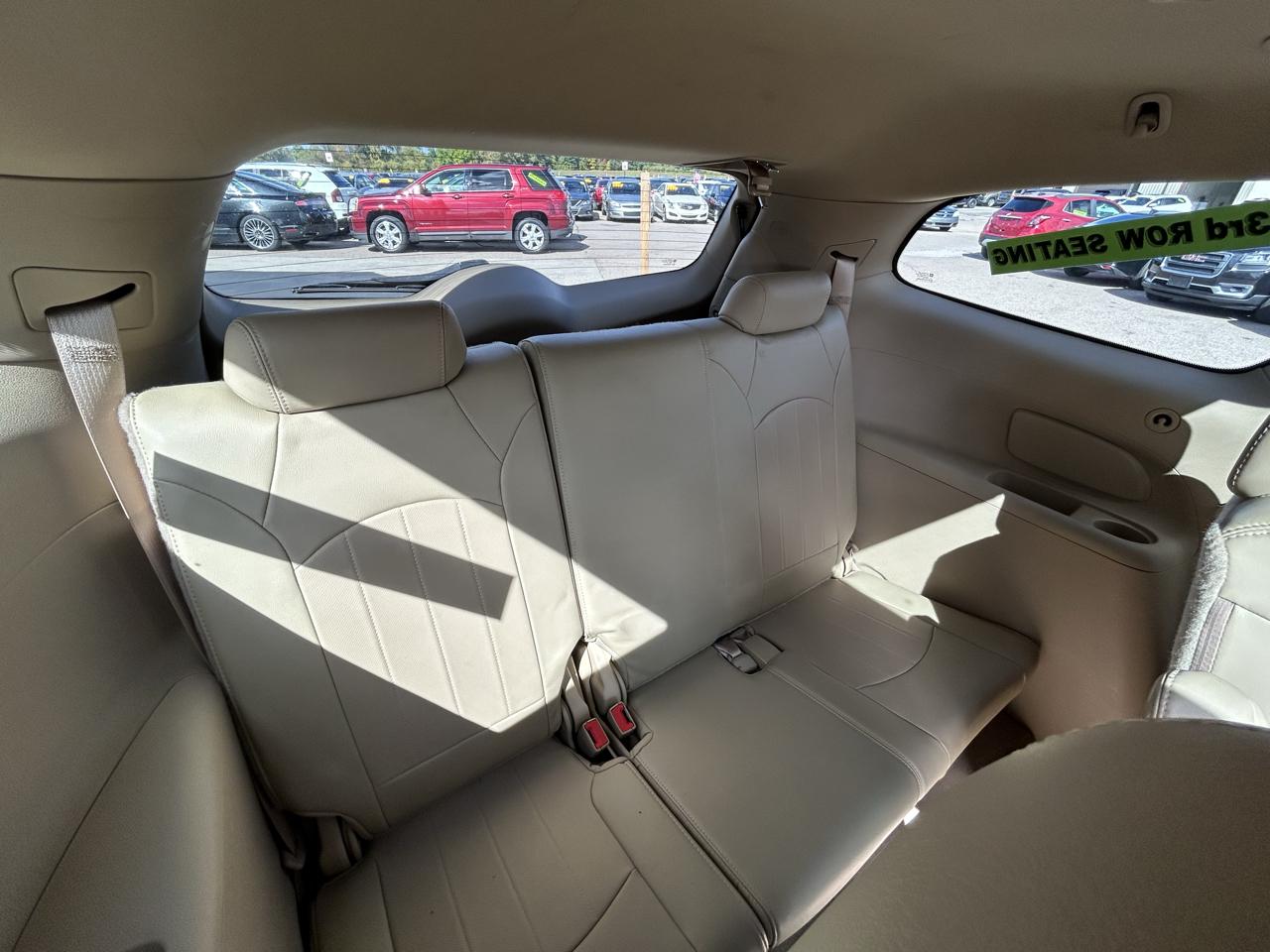 Buick Enclave FWD 4dr Leather 2012