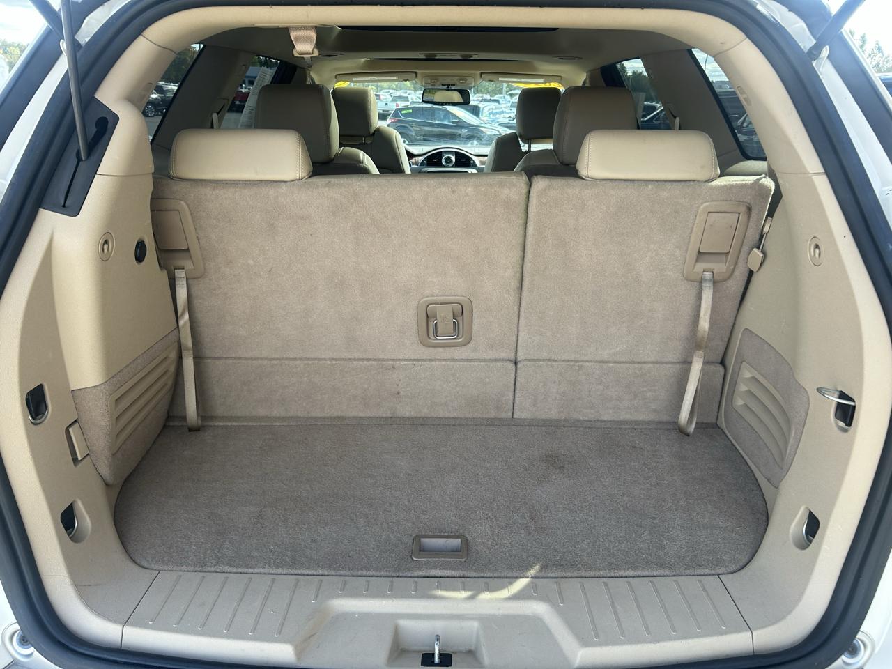 Buick Enclave FWD 4dr Leather 2012