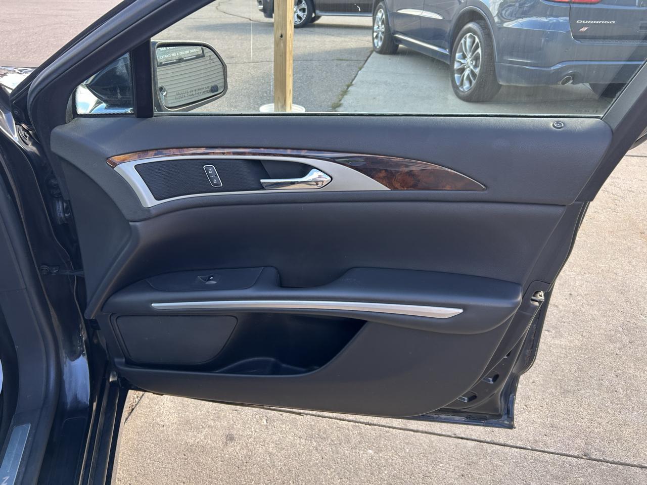 Lincoln MKZ 4dr Sdn Hybrid FWD 2014