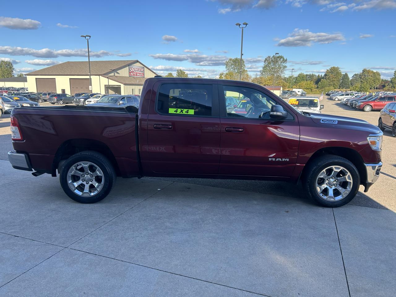 RAM 1500 Big Horn 4x4 Crew Cab 5'7" Box 2021