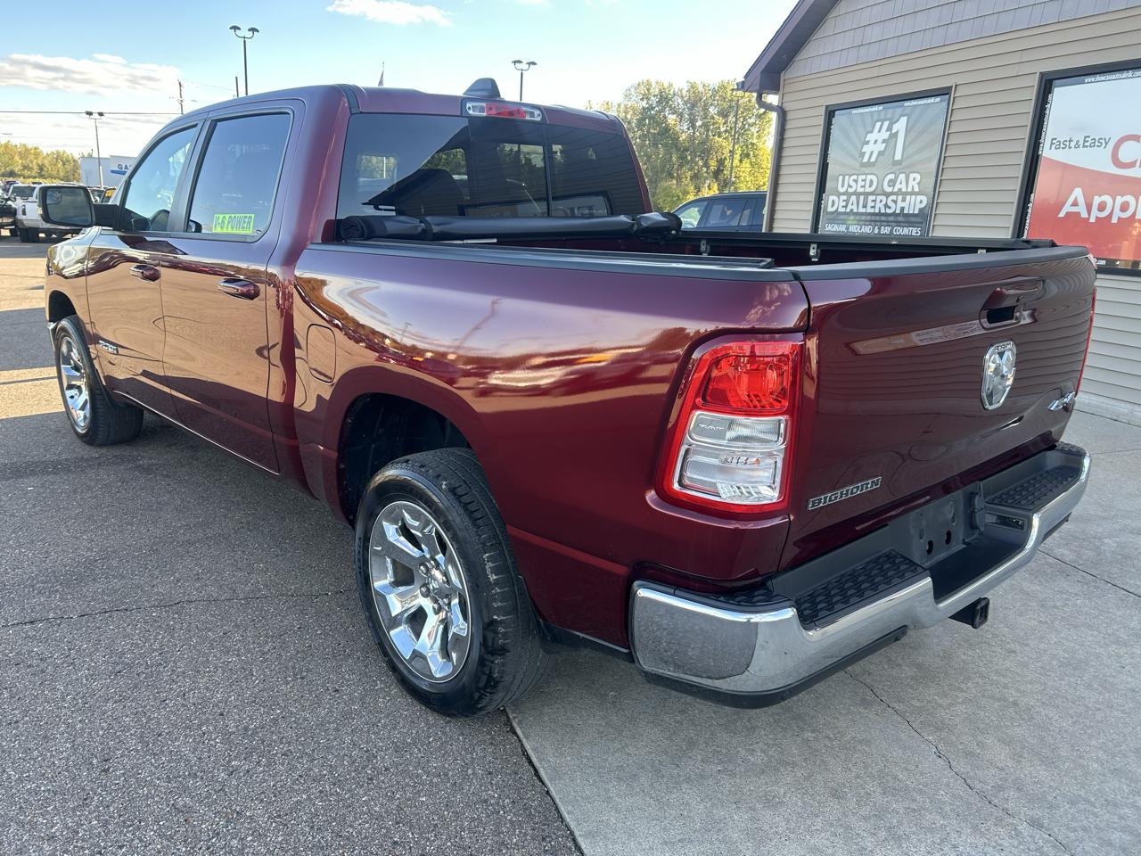 RAM 1500 Big Horn 4x4 Crew Cab 5'7" Box 2021