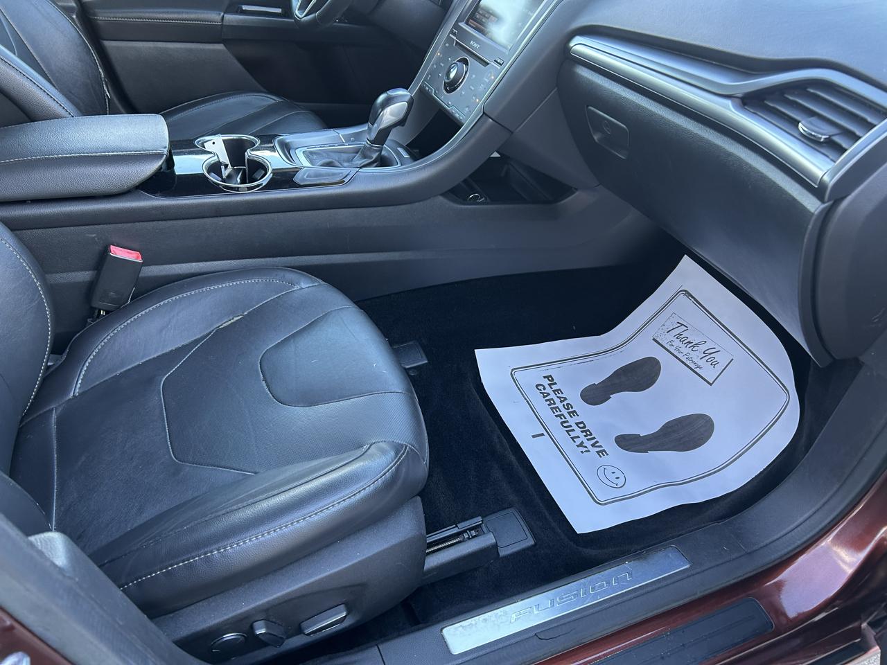Ford Fusion 4dr Sdn Titanium FWD 2015