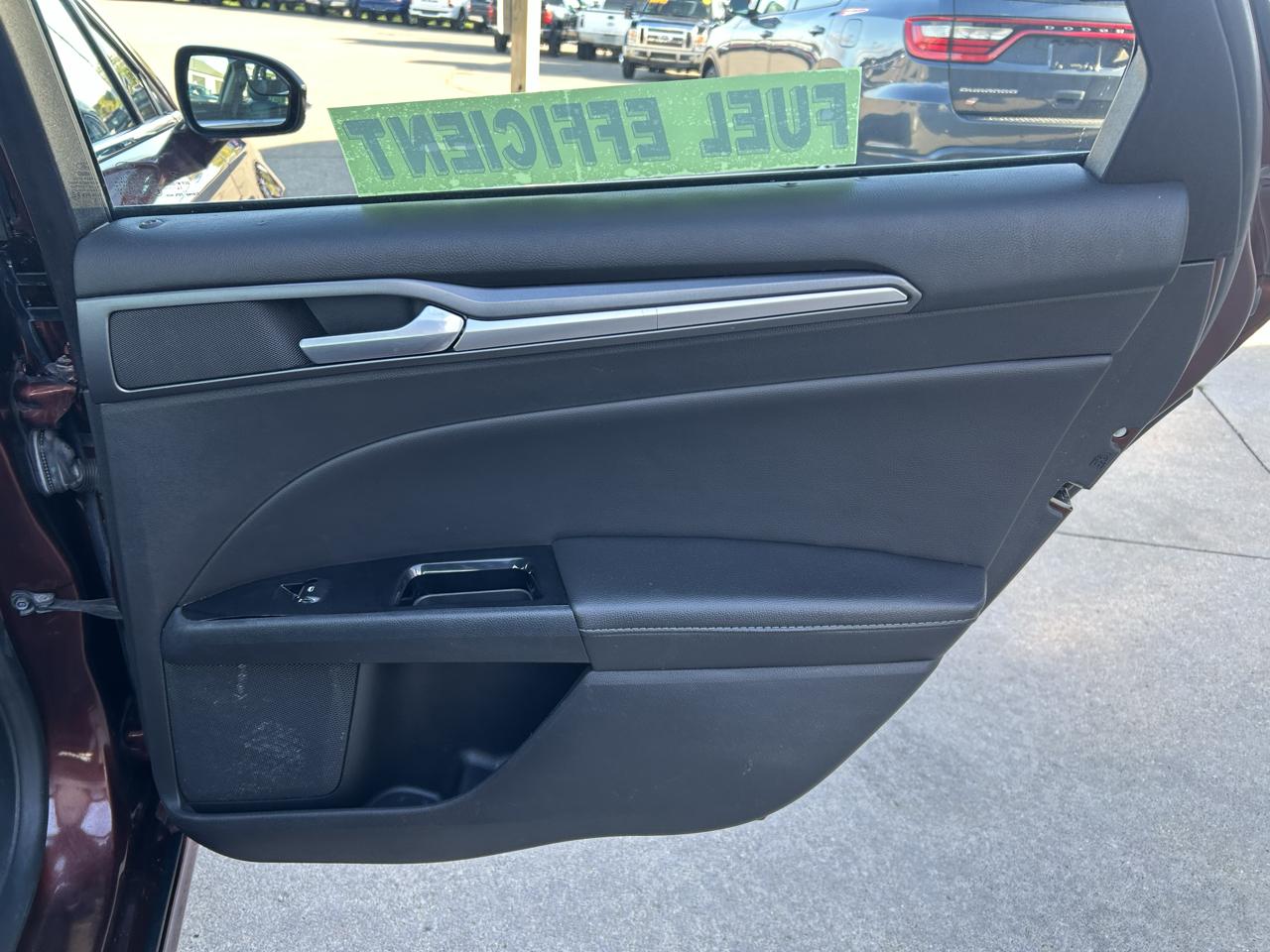 Ford Fusion 4dr Sdn Titanium FWD 2015