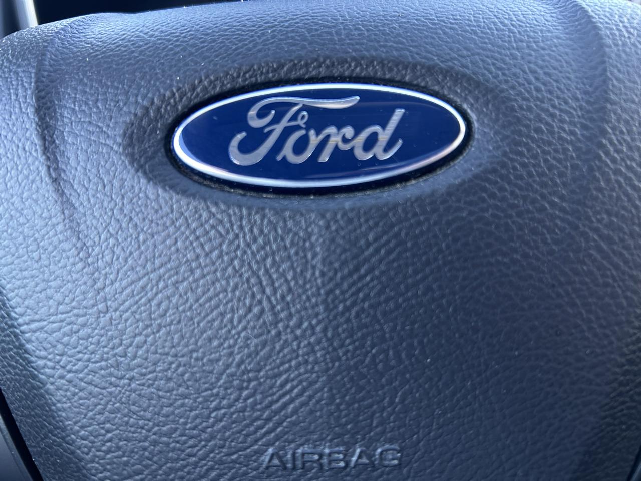 Ford Fusion 4dr Sdn Titanium FWD 2015