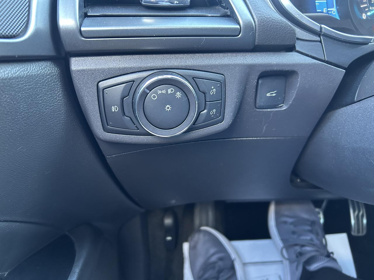 Ford Fusion 4dr Sdn Titanium FWD 2015