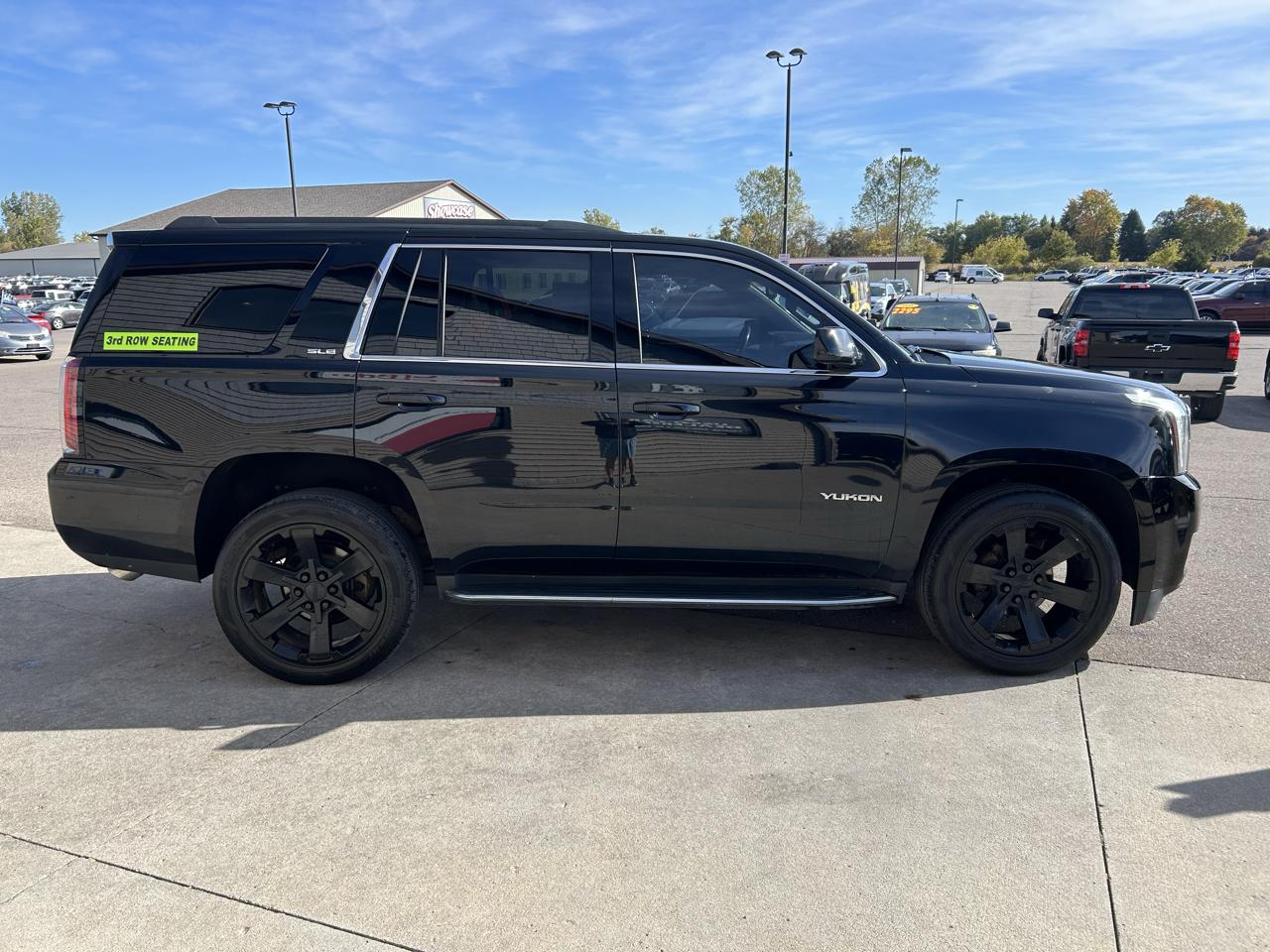 GMC Yukon 4WD 4dr SLE 2018