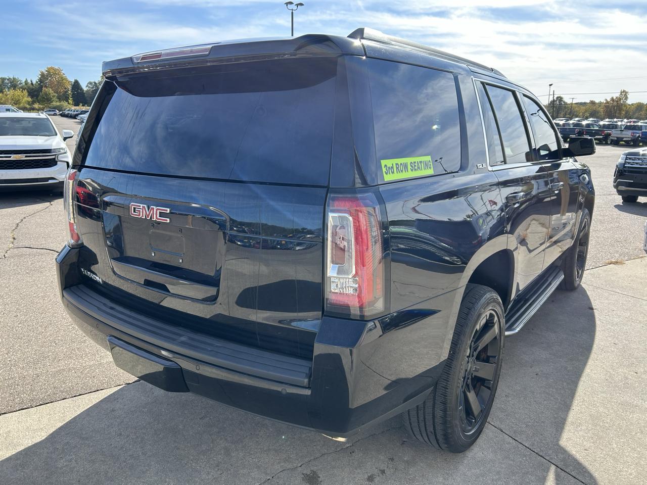 GMC Yukon 4WD 4dr SLE 2018