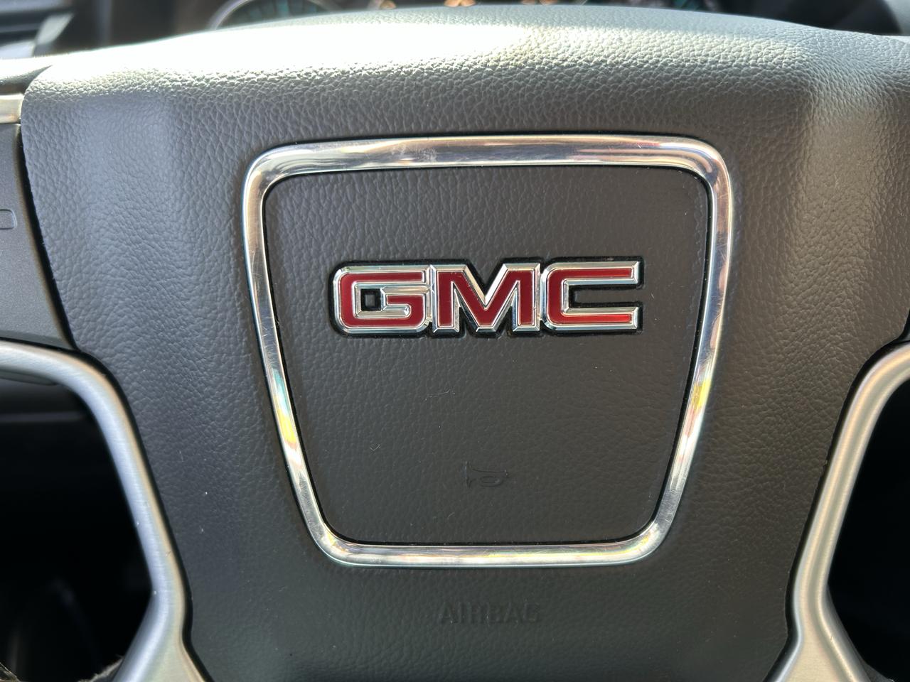 GMC Yukon 4WD 4dr SLE 2018