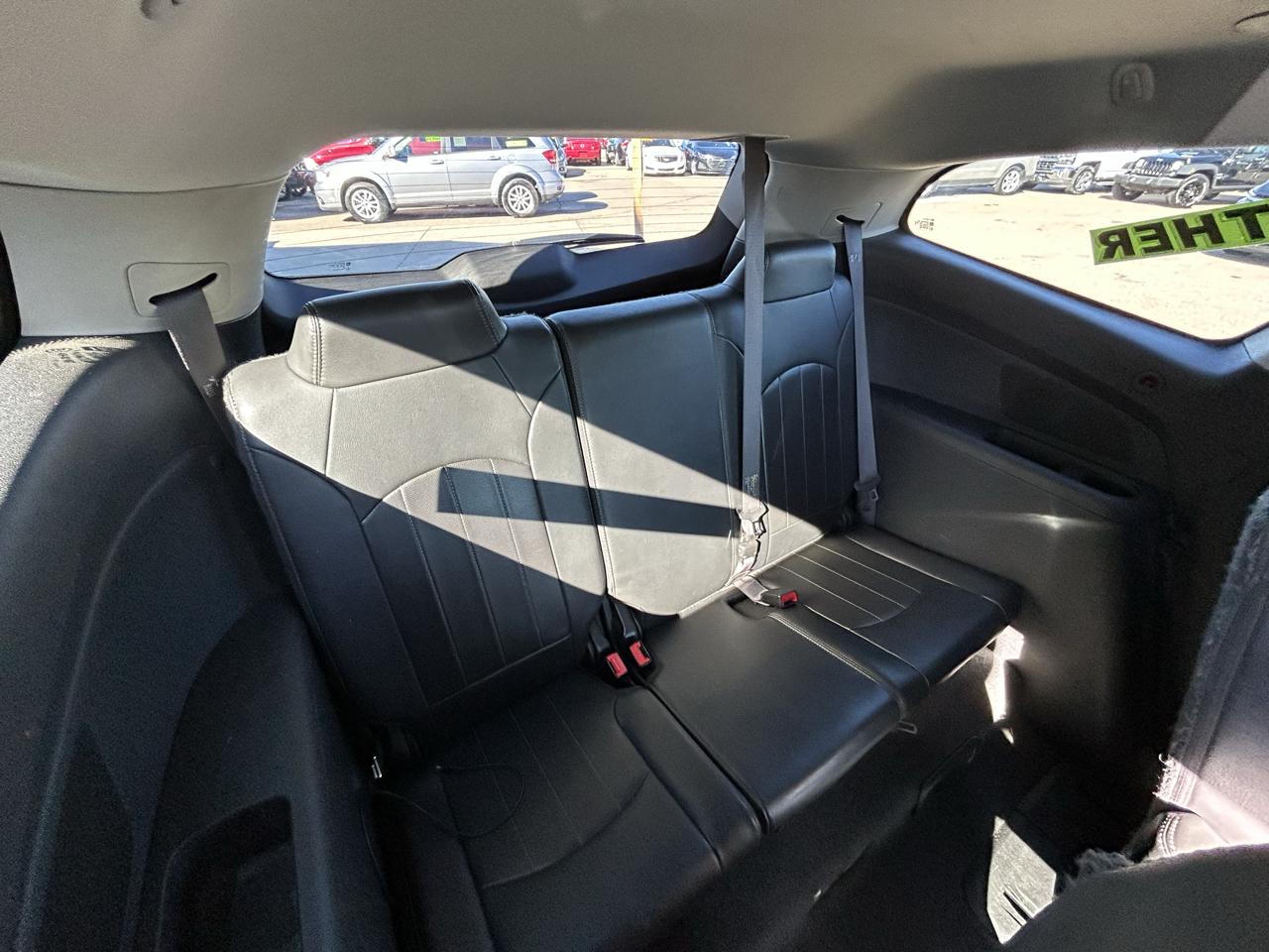 Chevrolet Traverse AWD 4dr LTZ 2015
