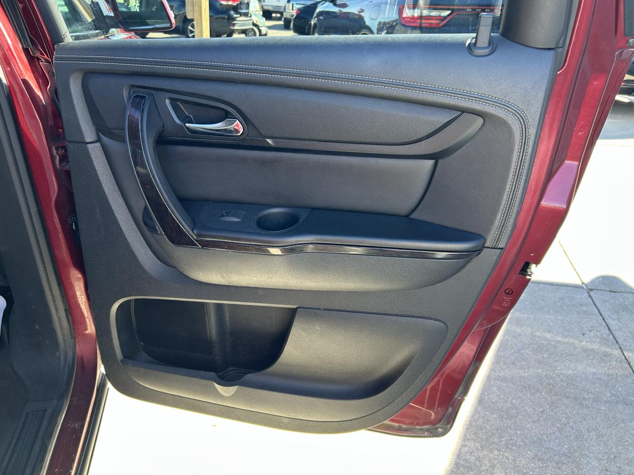 Chevrolet Traverse AWD 4dr LTZ 2015