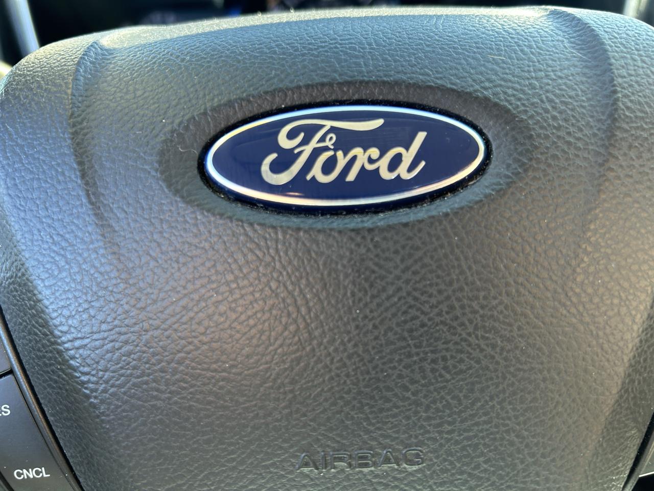 Ford Fusion 4dr Sdn Titanium FWD 2013