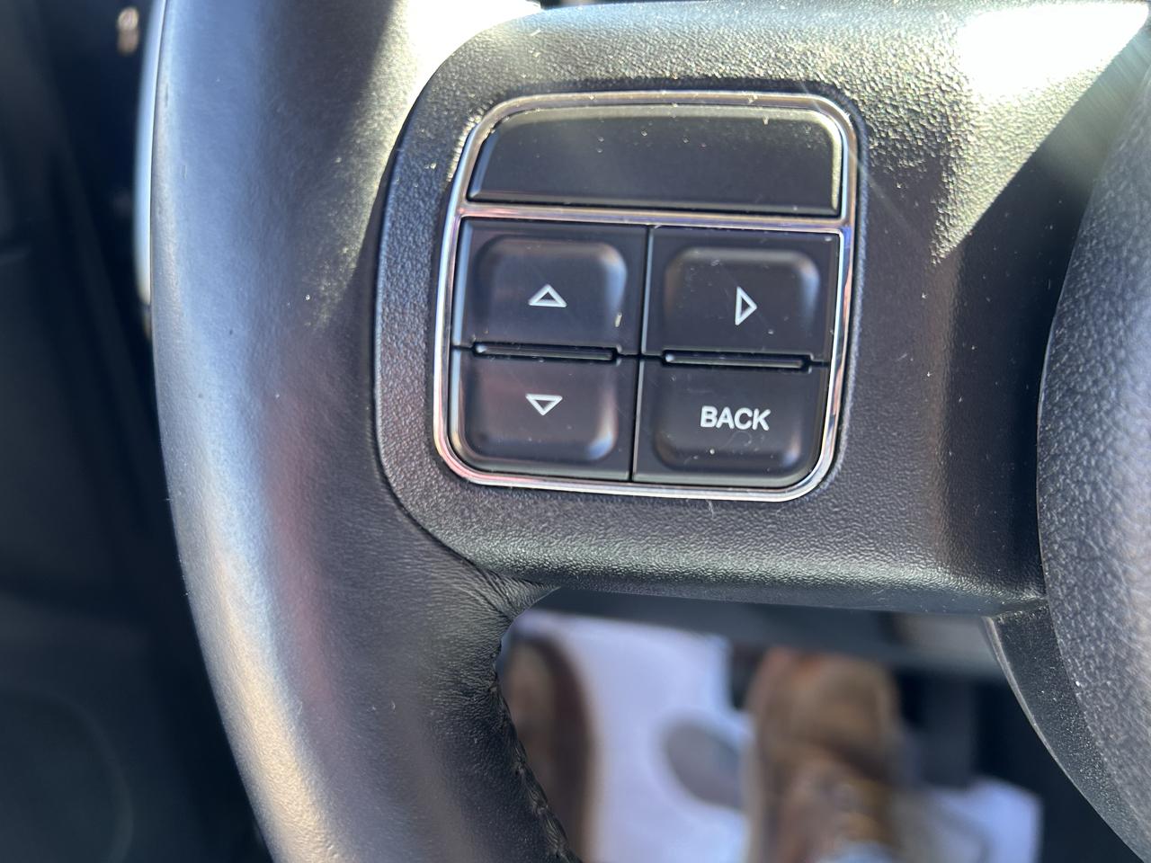 Jeep Grand Cherokee RWD 4dr Laredo 2013