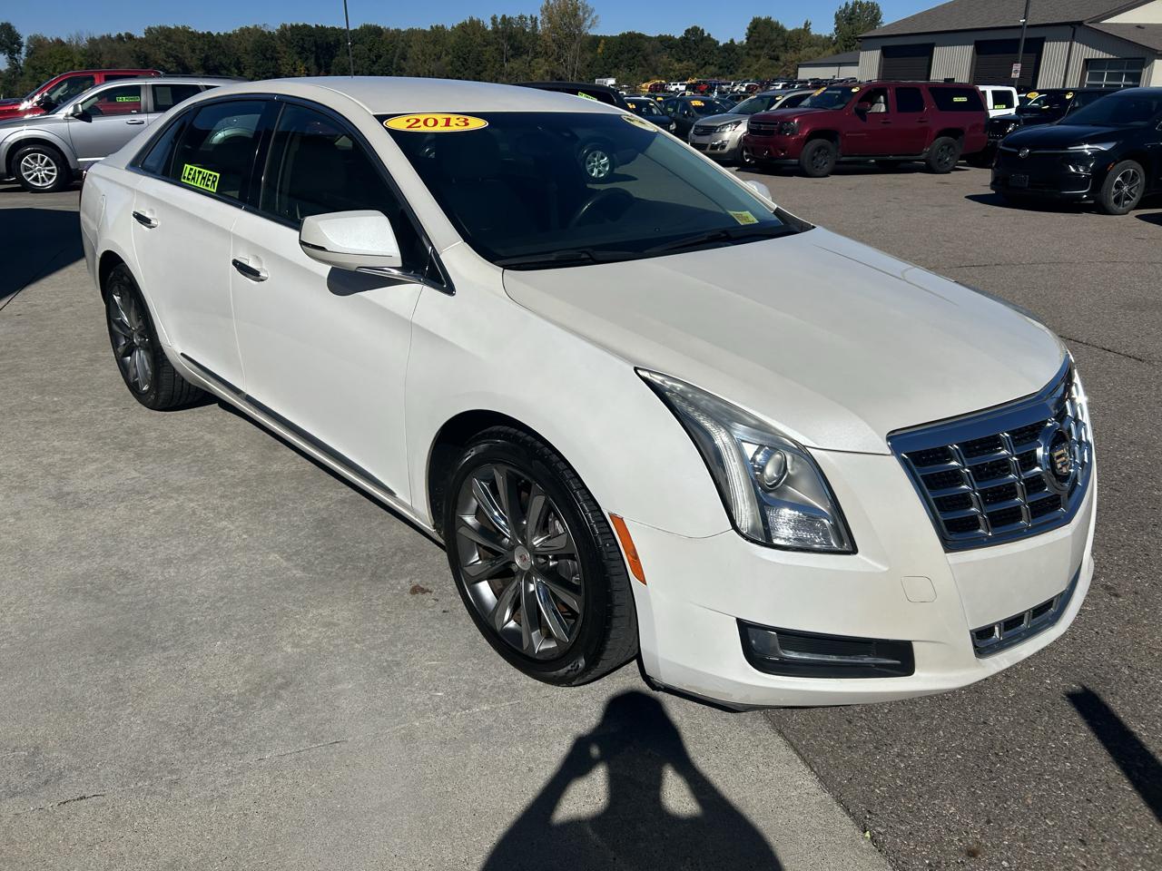 Cadillac XTS 4dr Sdn FWD 2013