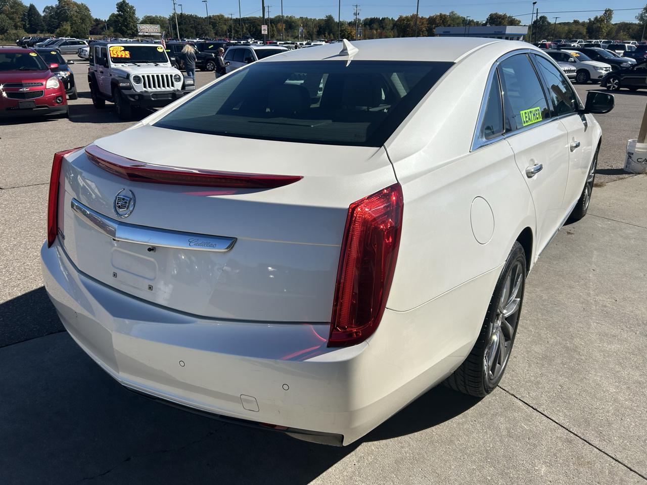 Cadillac XTS 4dr Sdn FWD 2013