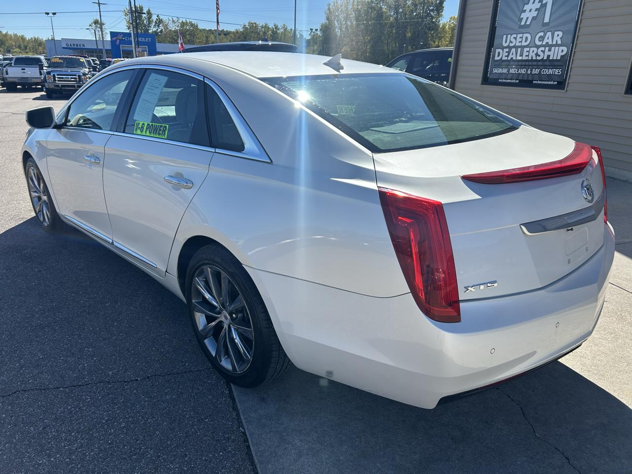 Cadillac XTS 4dr Sdn FWD 2013