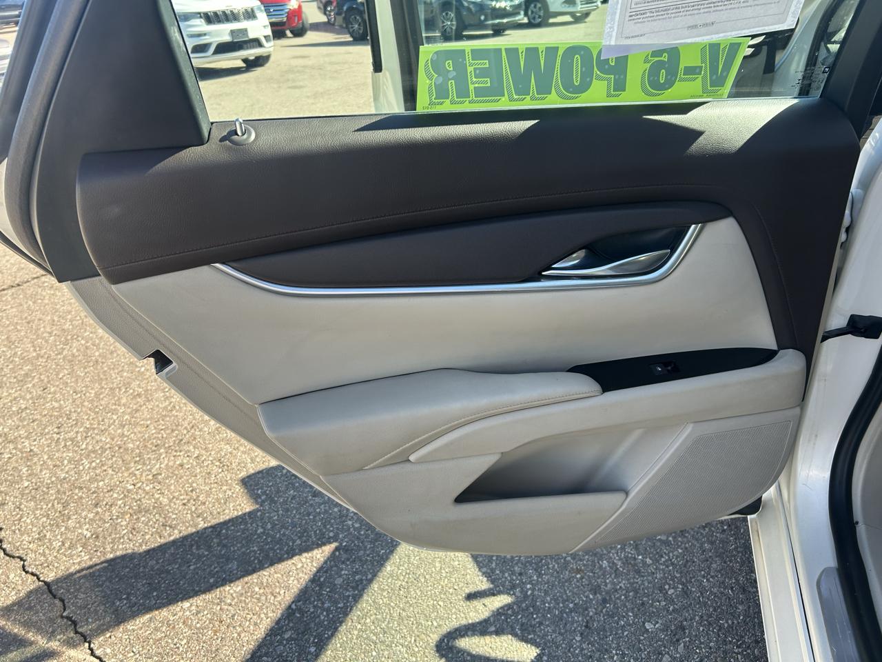 Cadillac XTS 4dr Sdn FWD 2013