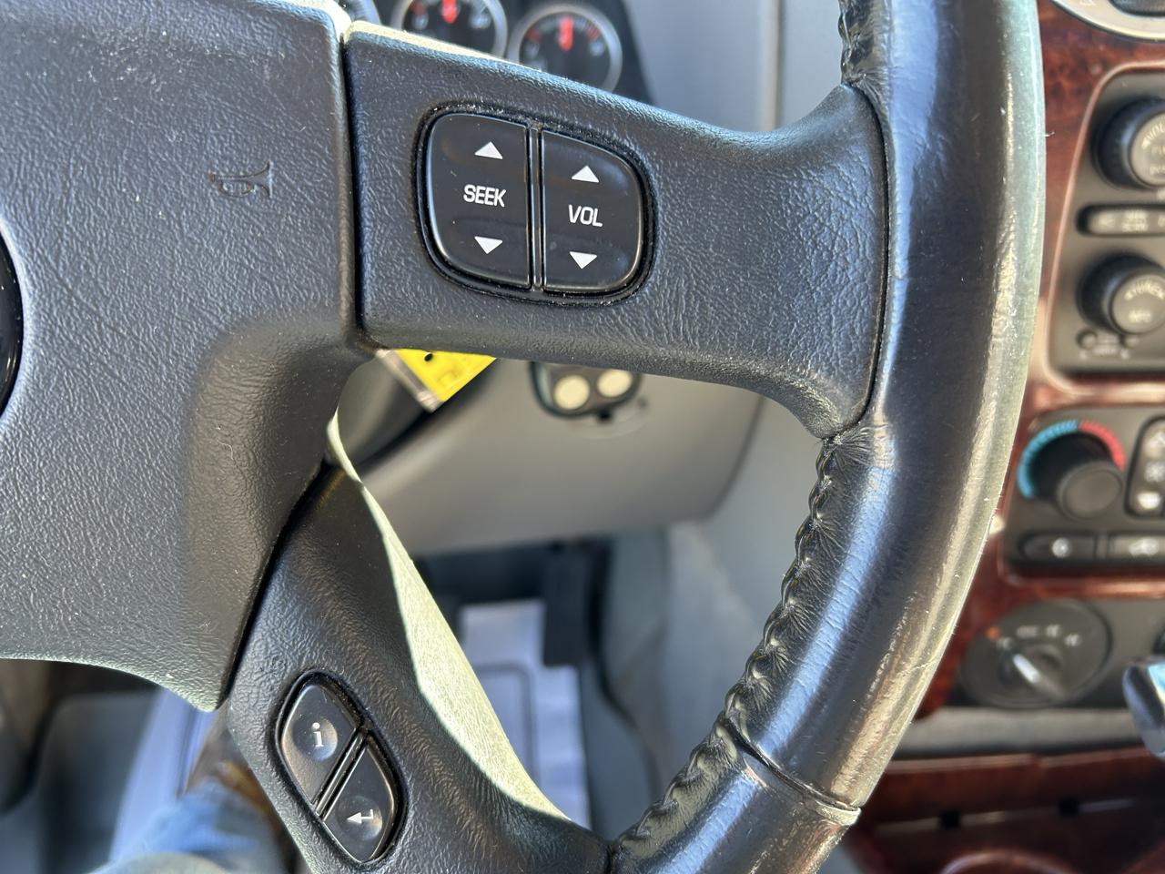GMC Envoy 4WD 4dr SLT 2007