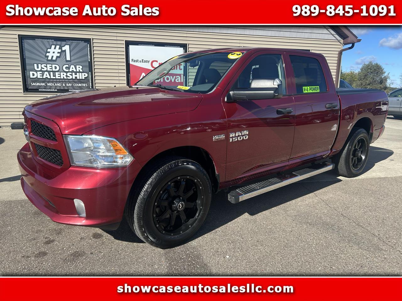 RAM 1500 4WD Crew Cab 140.5" Express 2015