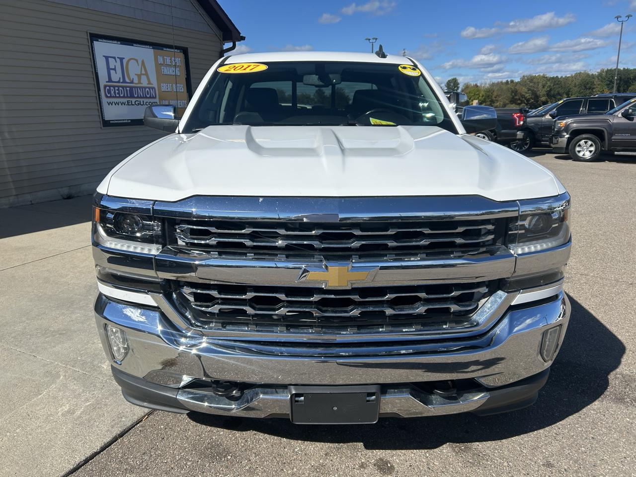 Chevrolet Silverado 1500 4WD Crew Cab 143.5" LTZ w/1LZ 2017