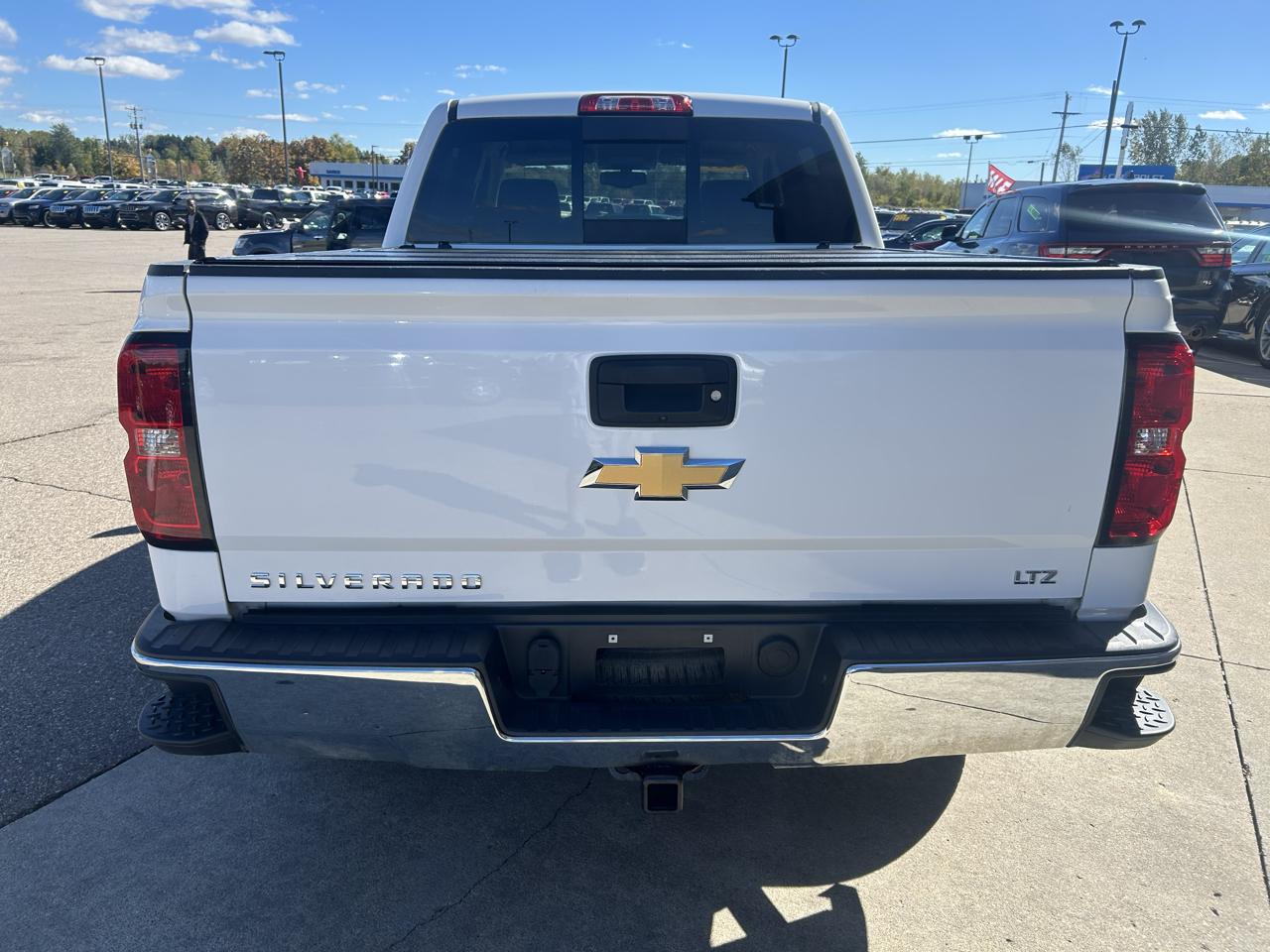Chevrolet Silverado 1500 4WD Crew Cab 143.5" LTZ w/1LZ 2017