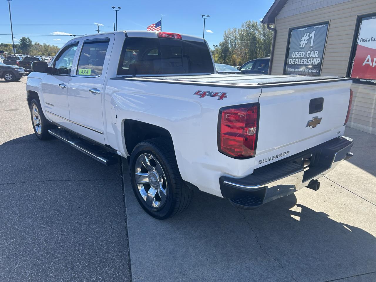 Chevrolet Silverado 1500 4WD Crew Cab 143.5" LTZ w/1LZ 2017