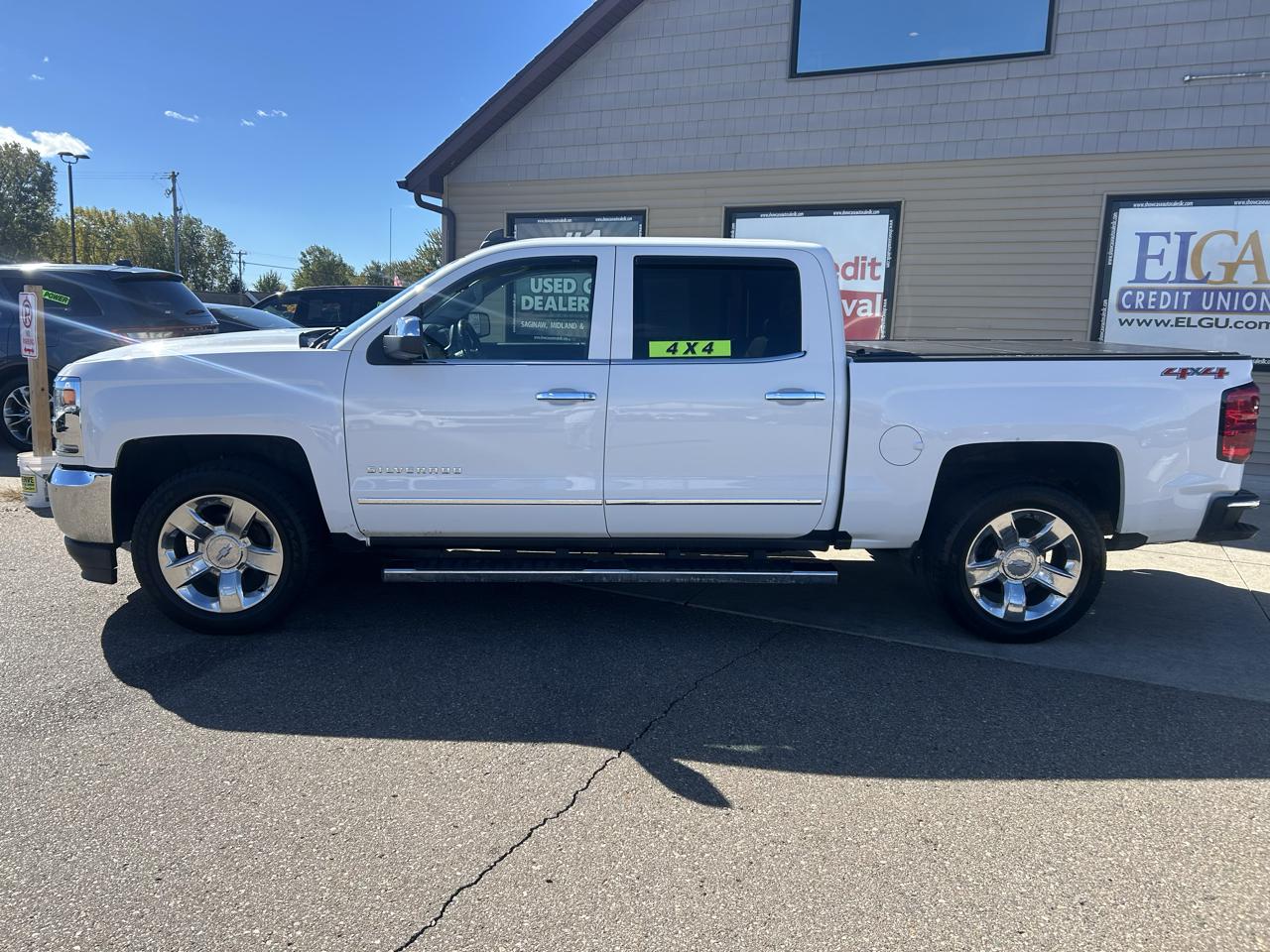 Chevrolet Silverado 1500 4WD Crew Cab 143.5" LTZ w/1LZ 2017