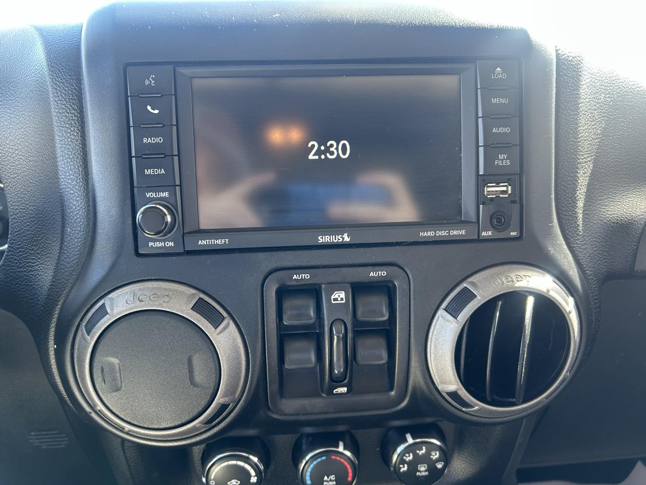 Jeep Wrangler Unlimited 4WD 4dr Sport 2016