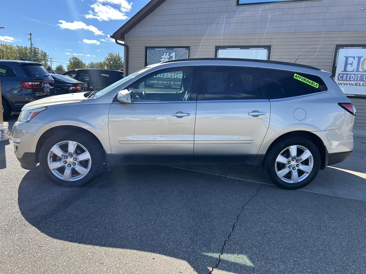 Chevrolet Traverse FWD 4dr LT w/1LT 2017