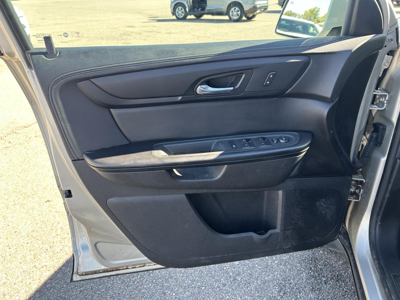 Chevrolet Traverse FWD 4dr LT w/1LT 2017