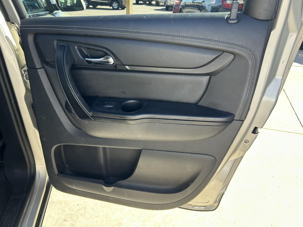 Chevrolet Traverse FWD 4dr LT w/1LT 2017