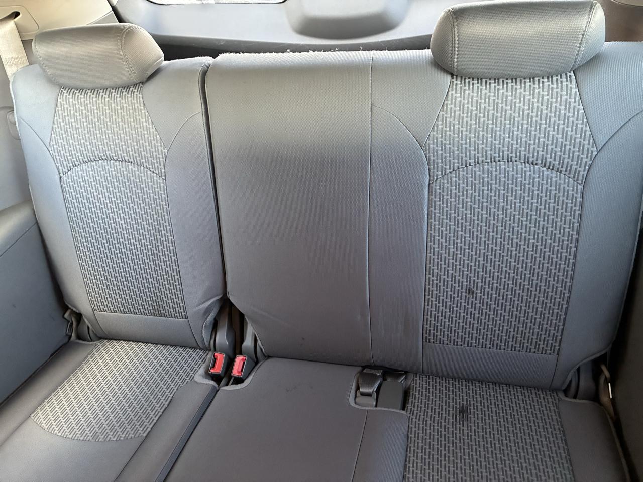 Chevrolet Traverse FWD 4dr LS 2012