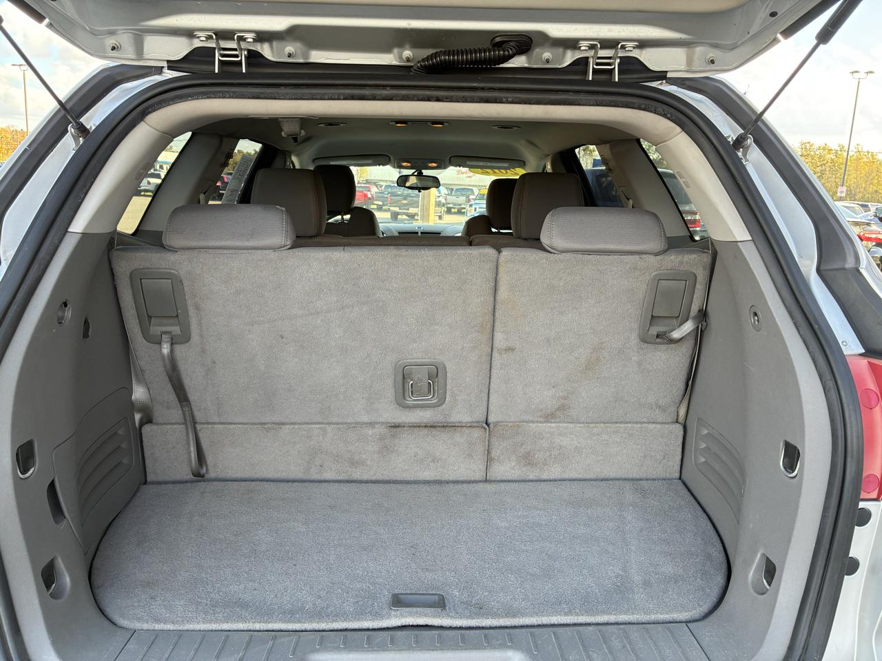 Chevrolet Traverse FWD 4dr LS 2012