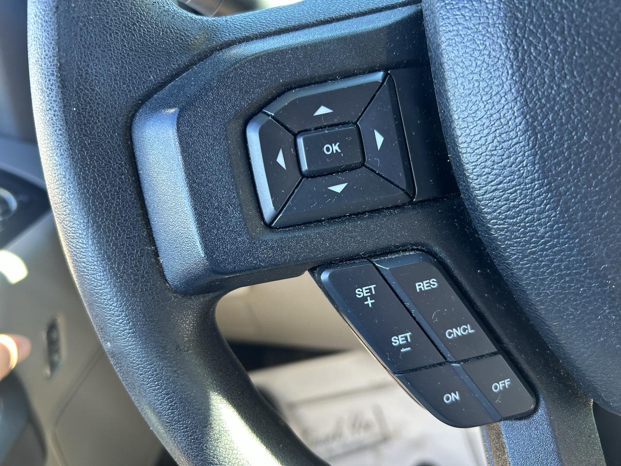 Ford F-150 4WD SuperCrew 145" XLT 2015