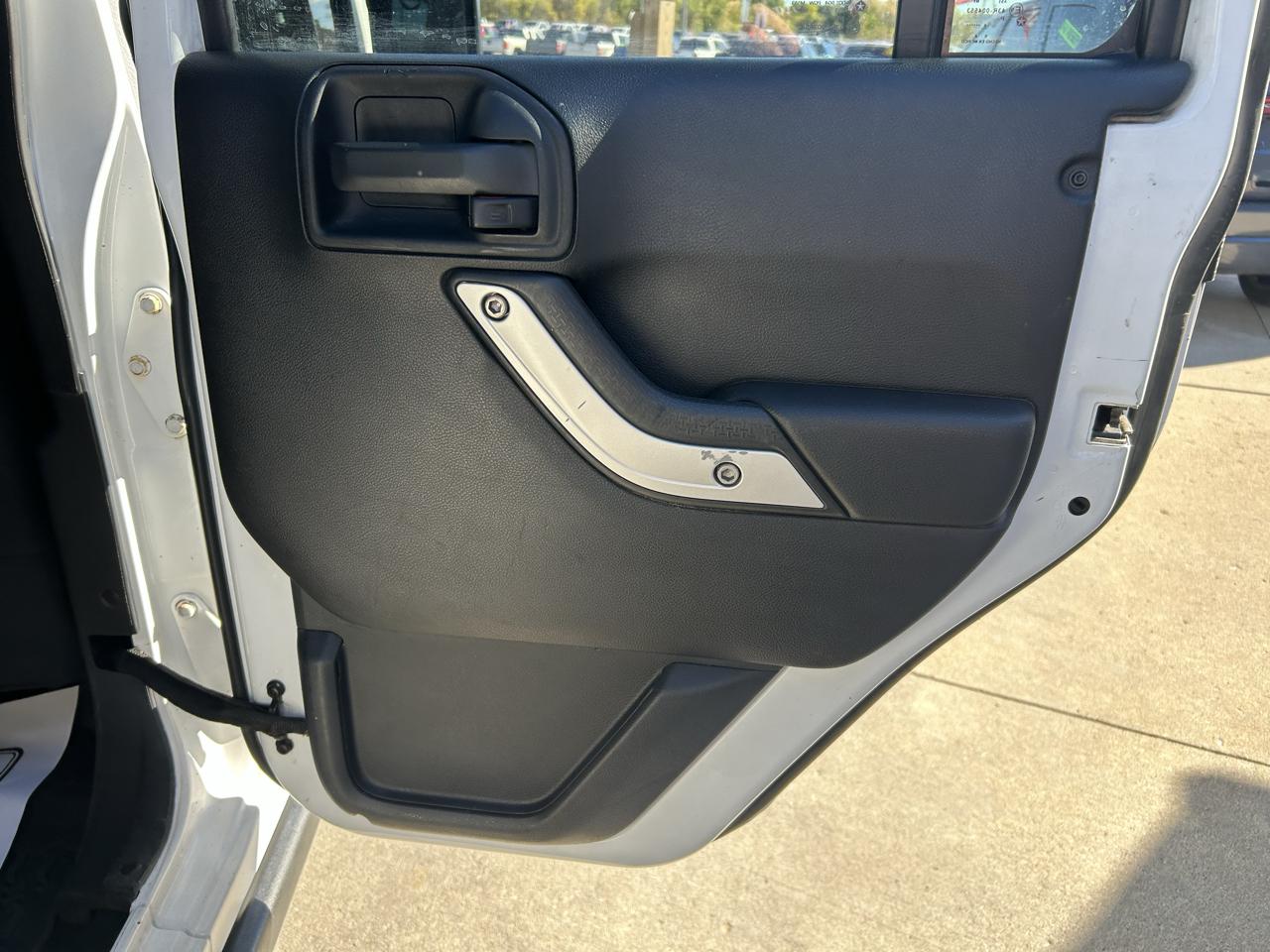 Jeep Wrangler Unlimited 4WD 4dr Rubicon 2016