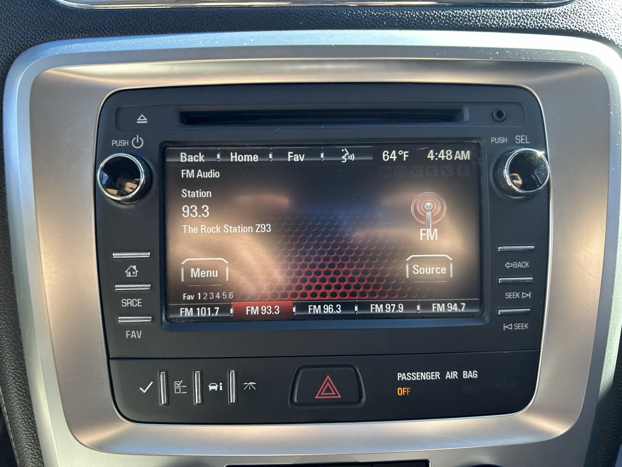 GMC Acadia AWD 4dr SLE w/SLE-2 2015