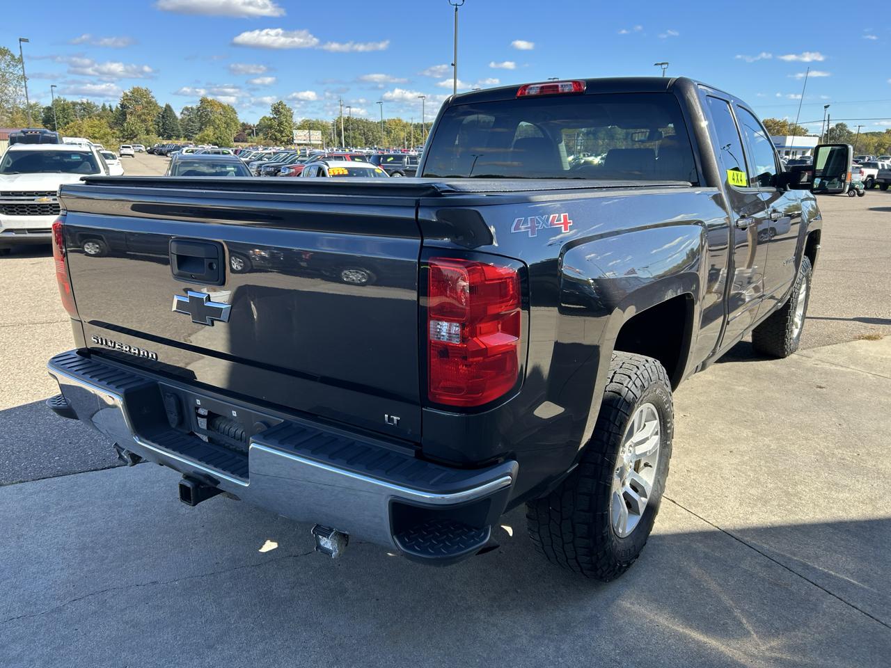 Chevrolet Silverado 1500 4WD Double Cab 143.5" LT w/1LT 2016