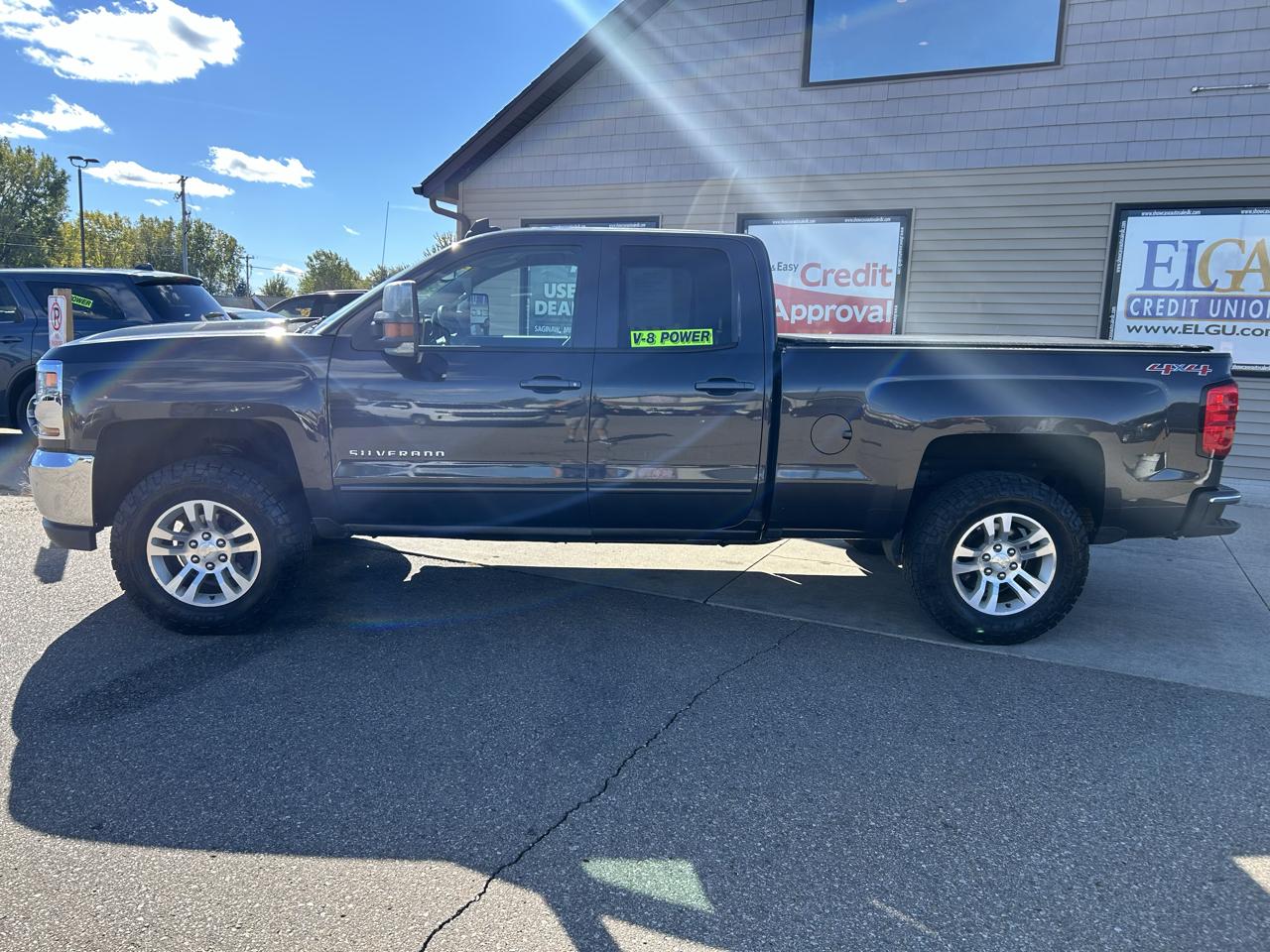 Chevrolet Silverado 1500 4WD Double Cab 143.5" LT w/1LT 2016