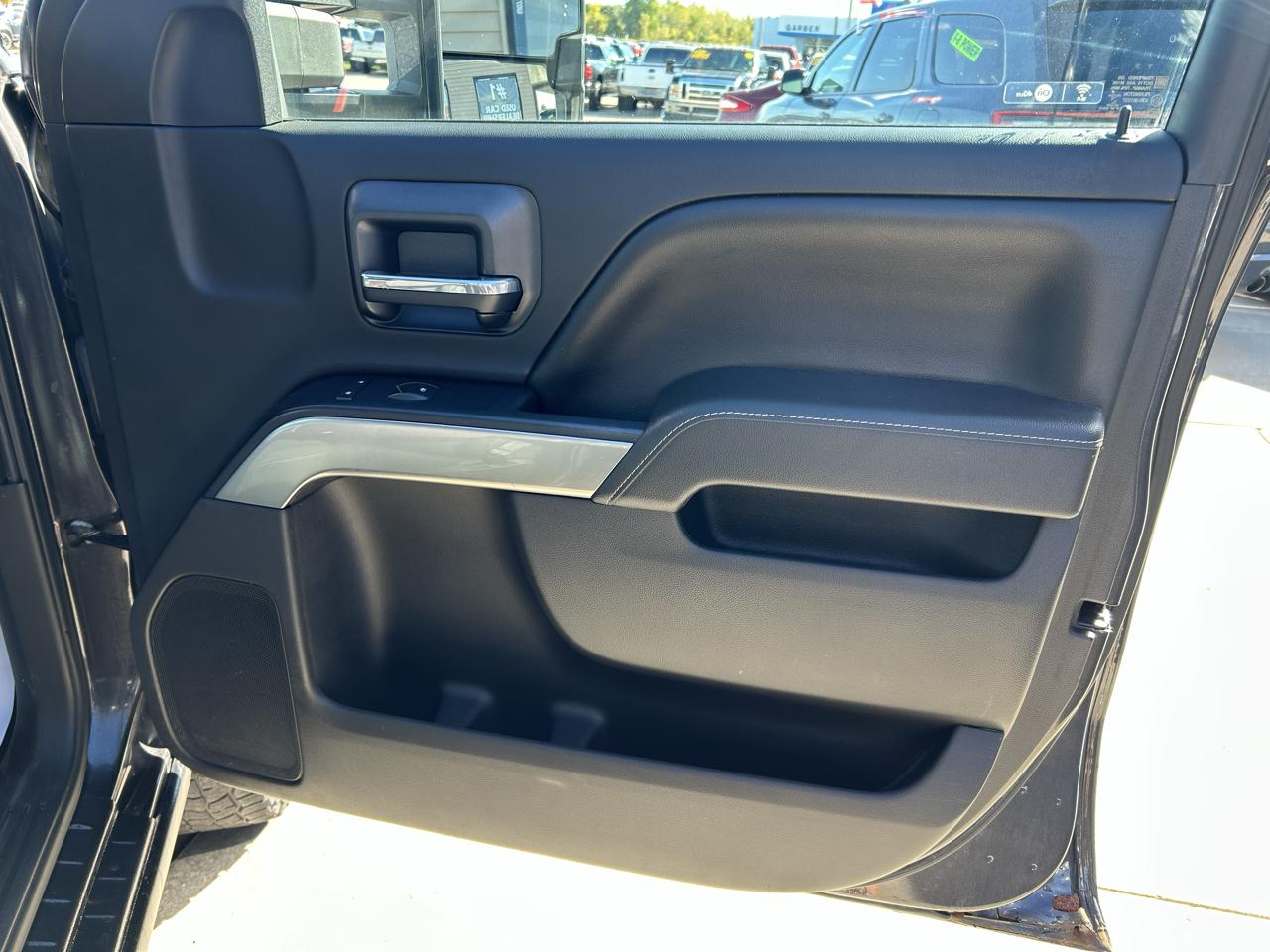 Chevrolet Silverado 1500 4WD Double Cab 143.5" LT w/1LT 2016