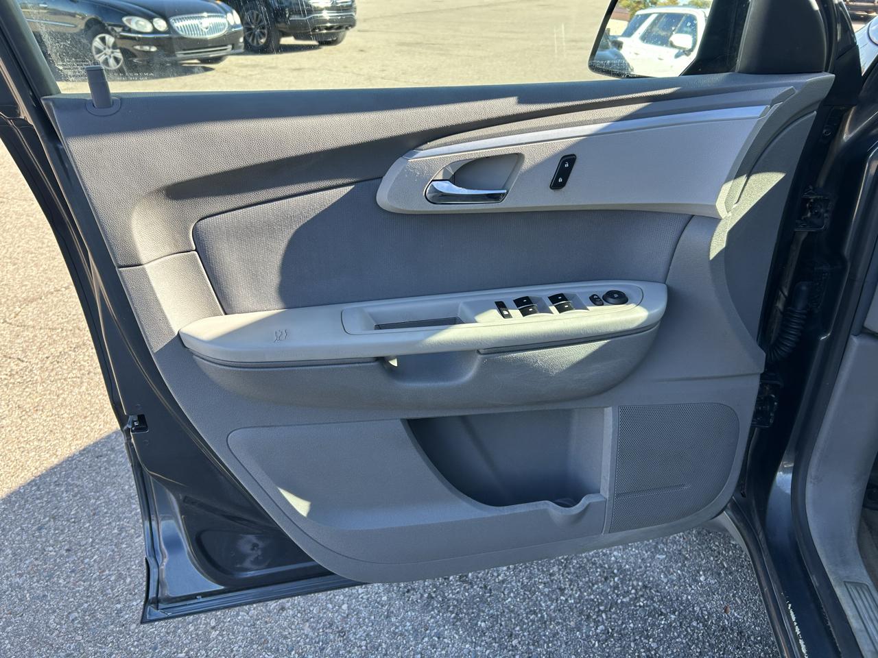 Chevrolet Traverse AWD 4dr LS 2012