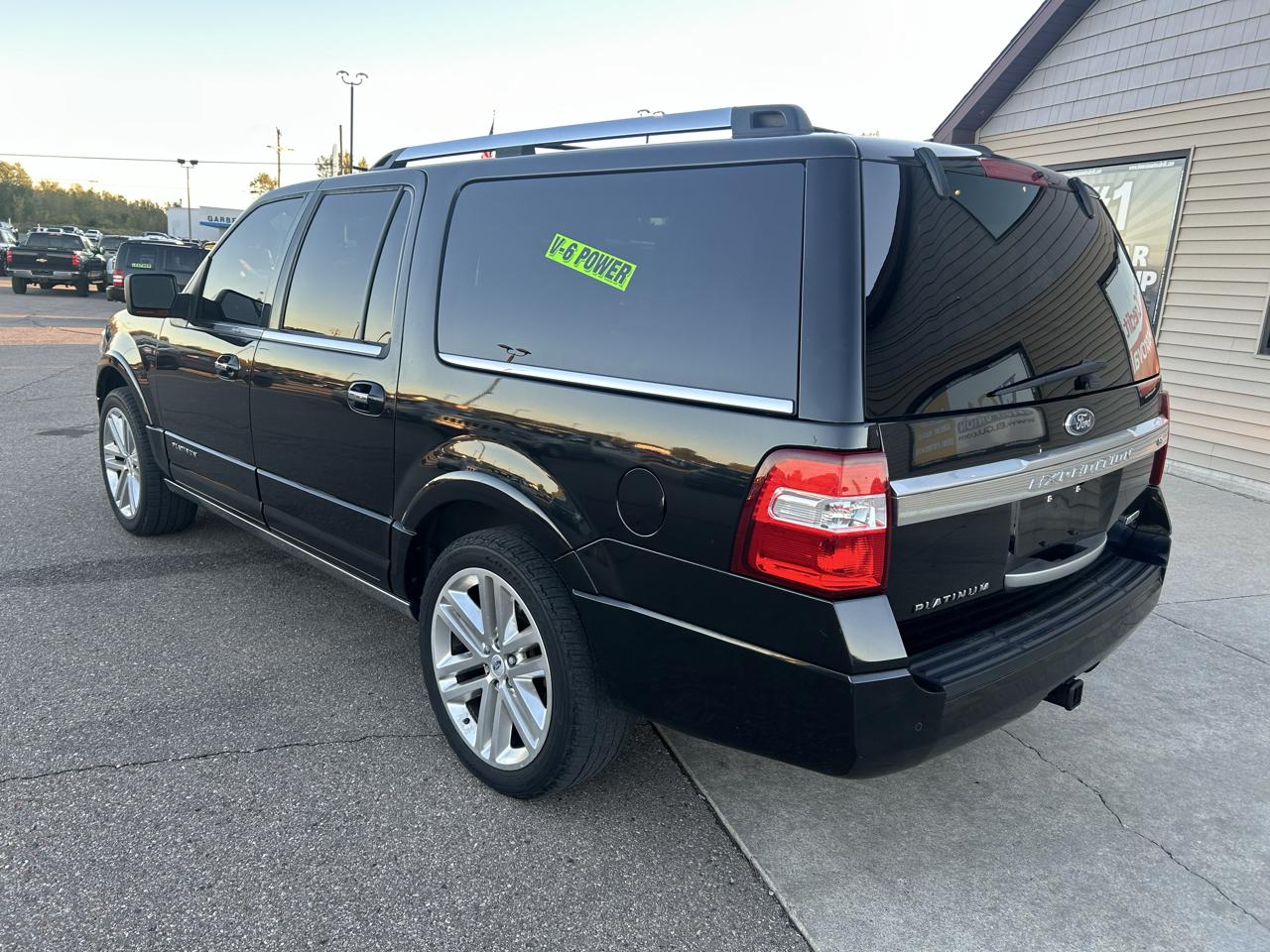 Ford Expedition EL 4WD 4dr Platinum 2015
