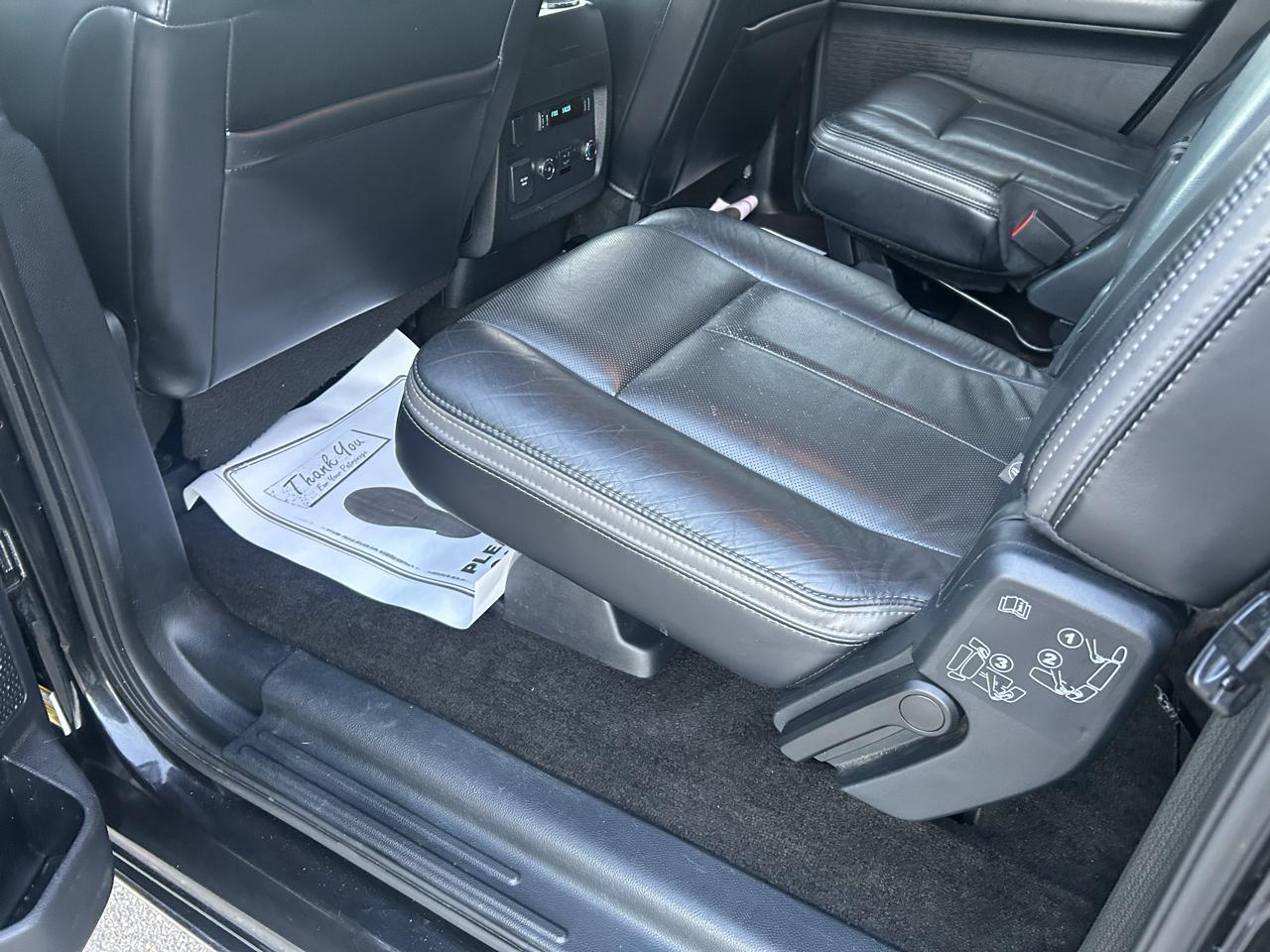 Ford Expedition EL 4WD 4dr Platinum 2015