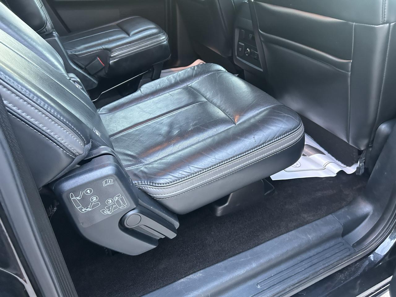 Ford Expedition EL 4WD 4dr Platinum 2015