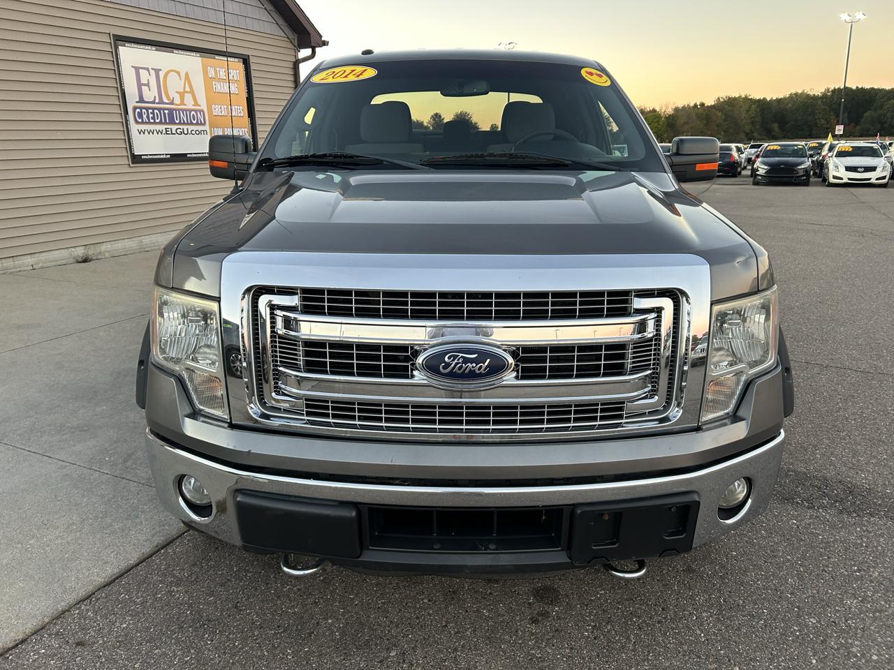 Ford F-150 4WD SuperCrew 145" XLT 2014